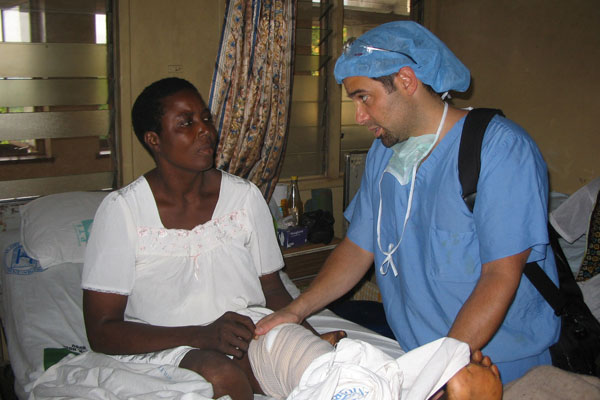 craig-with-patient2-nigeria